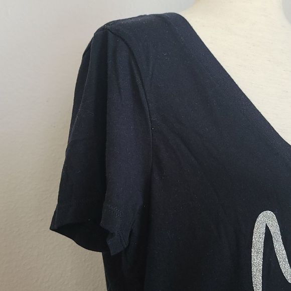 NEXT LEVEL APPAREL T SHIRT - Picture 5 of 9